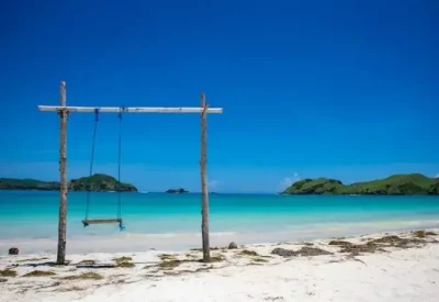 10 Wisata Pantai di Lombok yang Cantik dan Hits