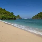 Pantai Terbaik di Malang Yang Wajib DIkunjungi