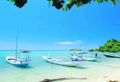 Pulau Bawean, Menikmati Keindahan Pulau yang Mempesona di Gresik